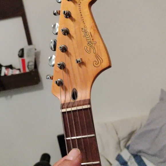 Fender jazzmaster squire electric guitar gold on cream signed, j mascis - Picture 7 of 7